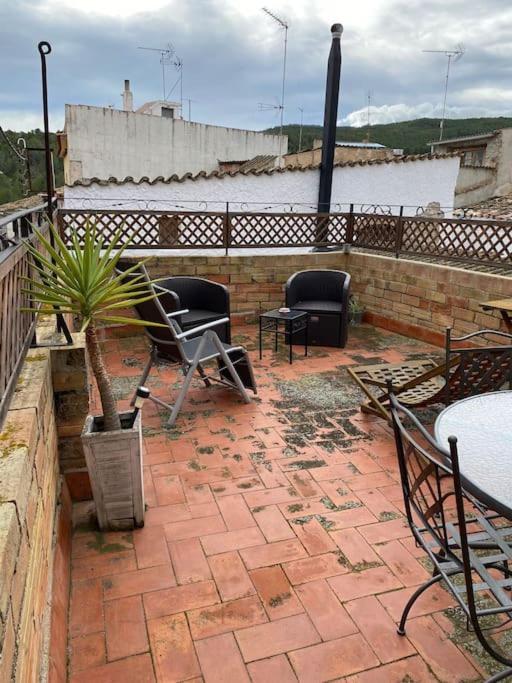 Ca La Trini - Turisme Rural Villa Torrellas de Foix Exterior photo